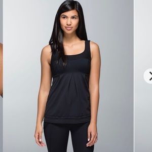 Lululemon cinch waist yoga top - black size 4